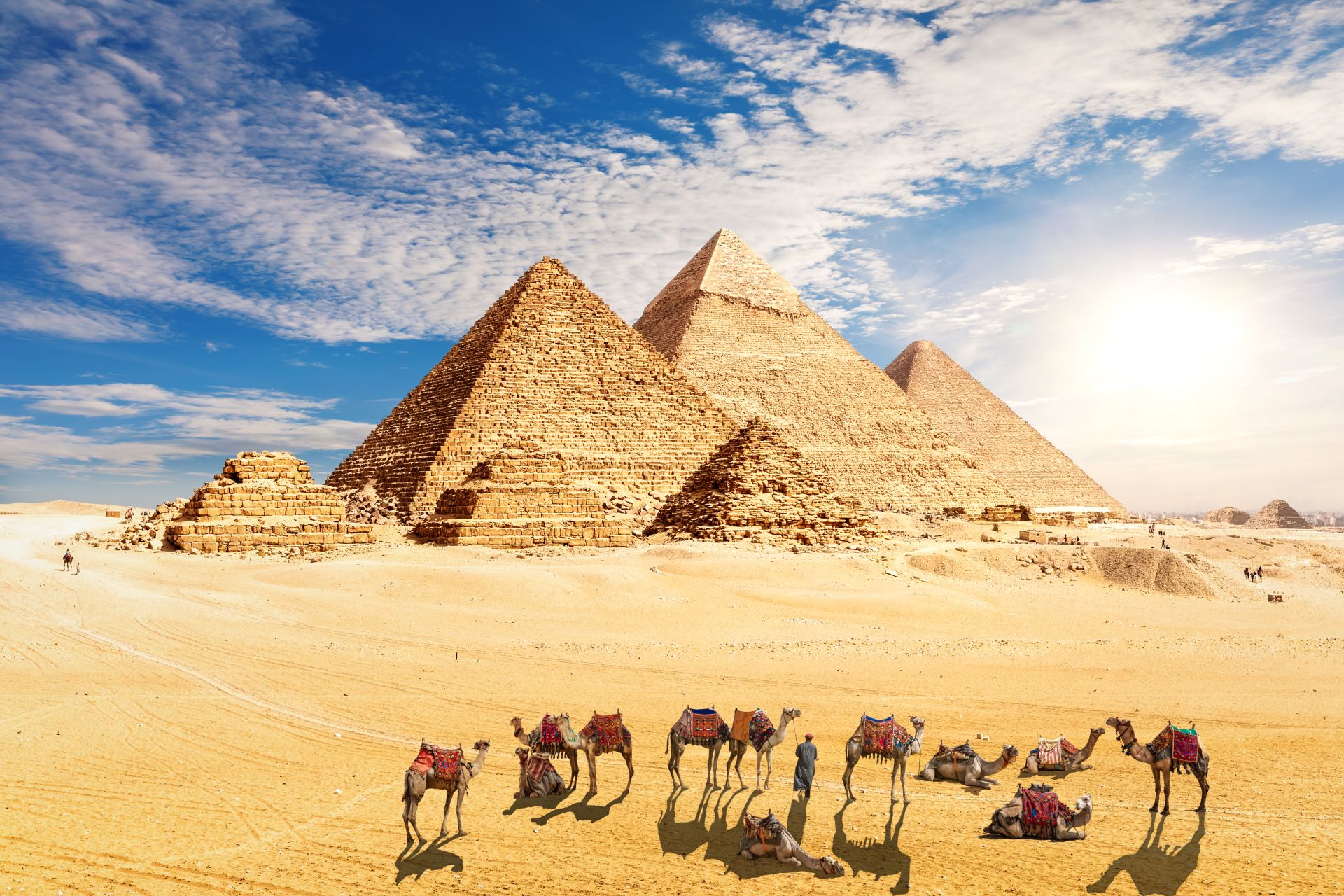EGYPT Pyramids,Of,Egypt,And,Сamel,Caravan,Resting,In,The,Desert,