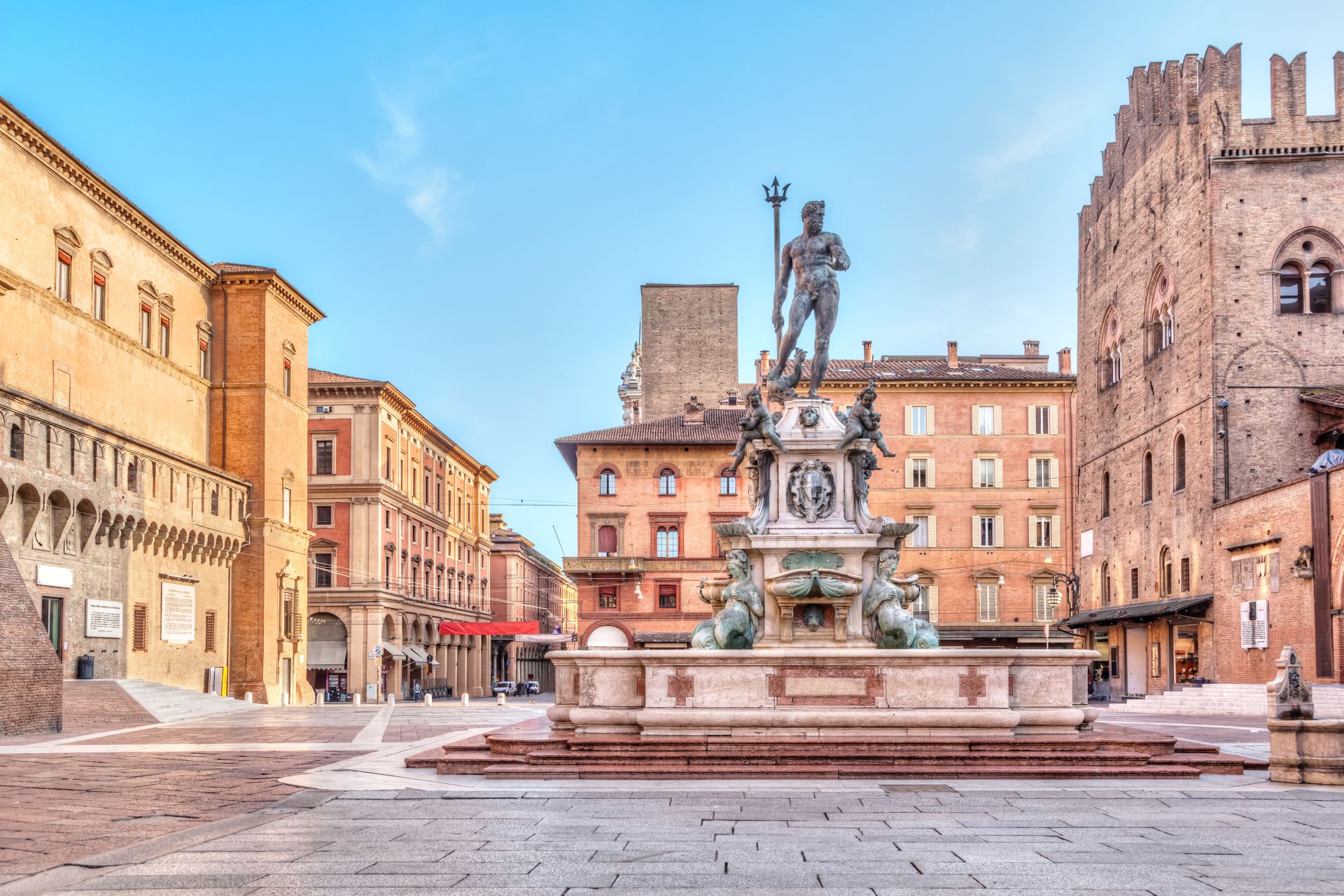 Piazza Del Nettuno Square, Bologna, ITALY